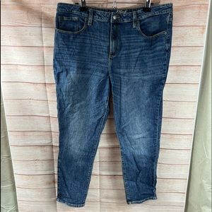 Universal Thread Jeans